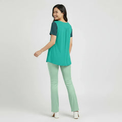 Mima Two-Tone Scoop Neck Pleated Tunic Top