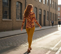 Renai V-neck Long Sleeve Tee