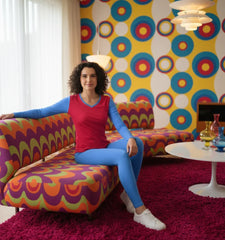 Sechia Color Block Long Sleeve V-neck Tee