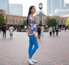 Sechia V-neck Long Sleeve Tee