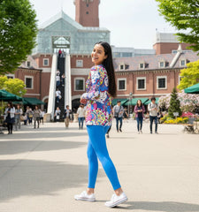 Sechia V-neck Long Sleeve Tee