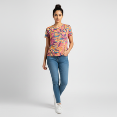 Brisa Fitted Crew Neck Tee