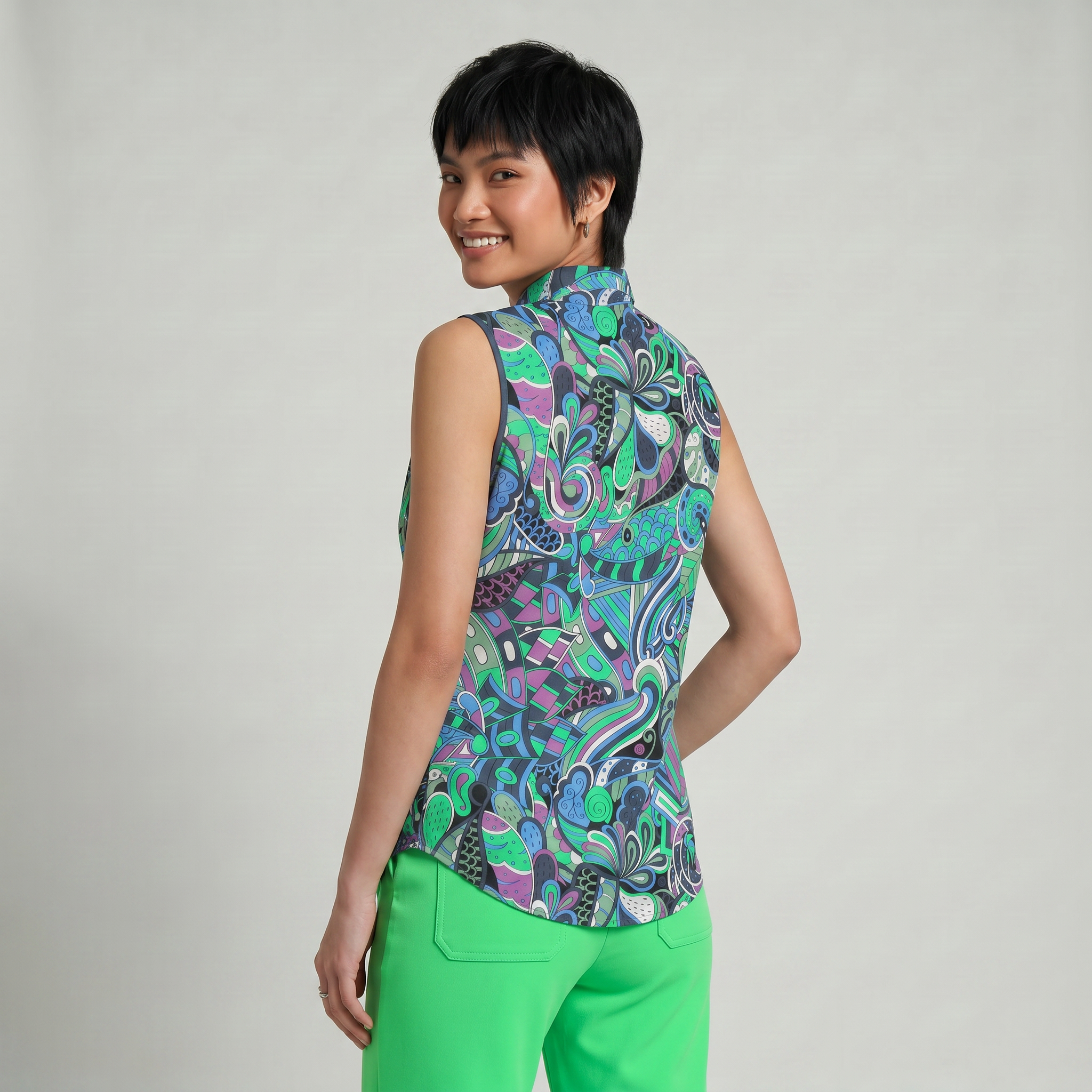 Nela Sleeveless Button-Down Collared Shirt