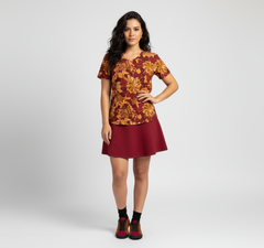 Renai V-neck Tee